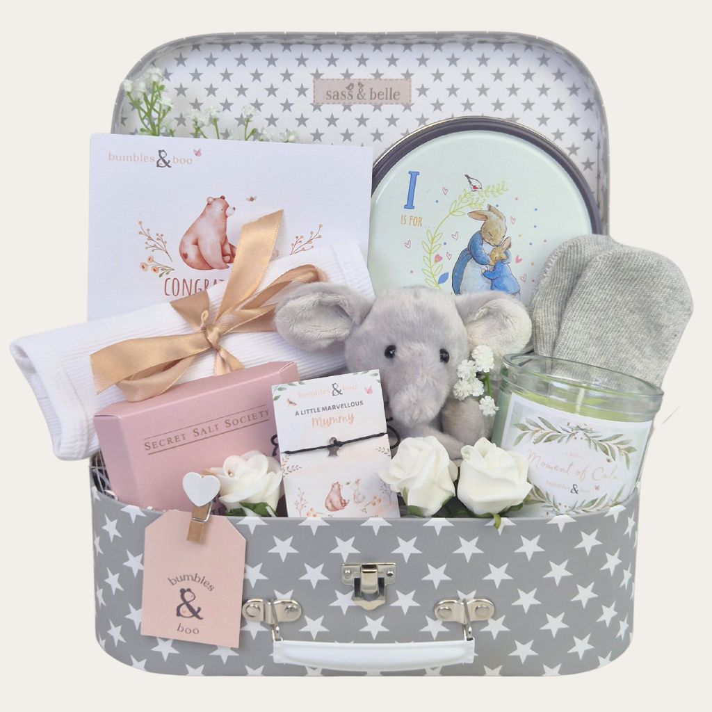 Luxury baby shower gifts hamper with presents for mum-to-be and baby, including biscuits and baby essentials.