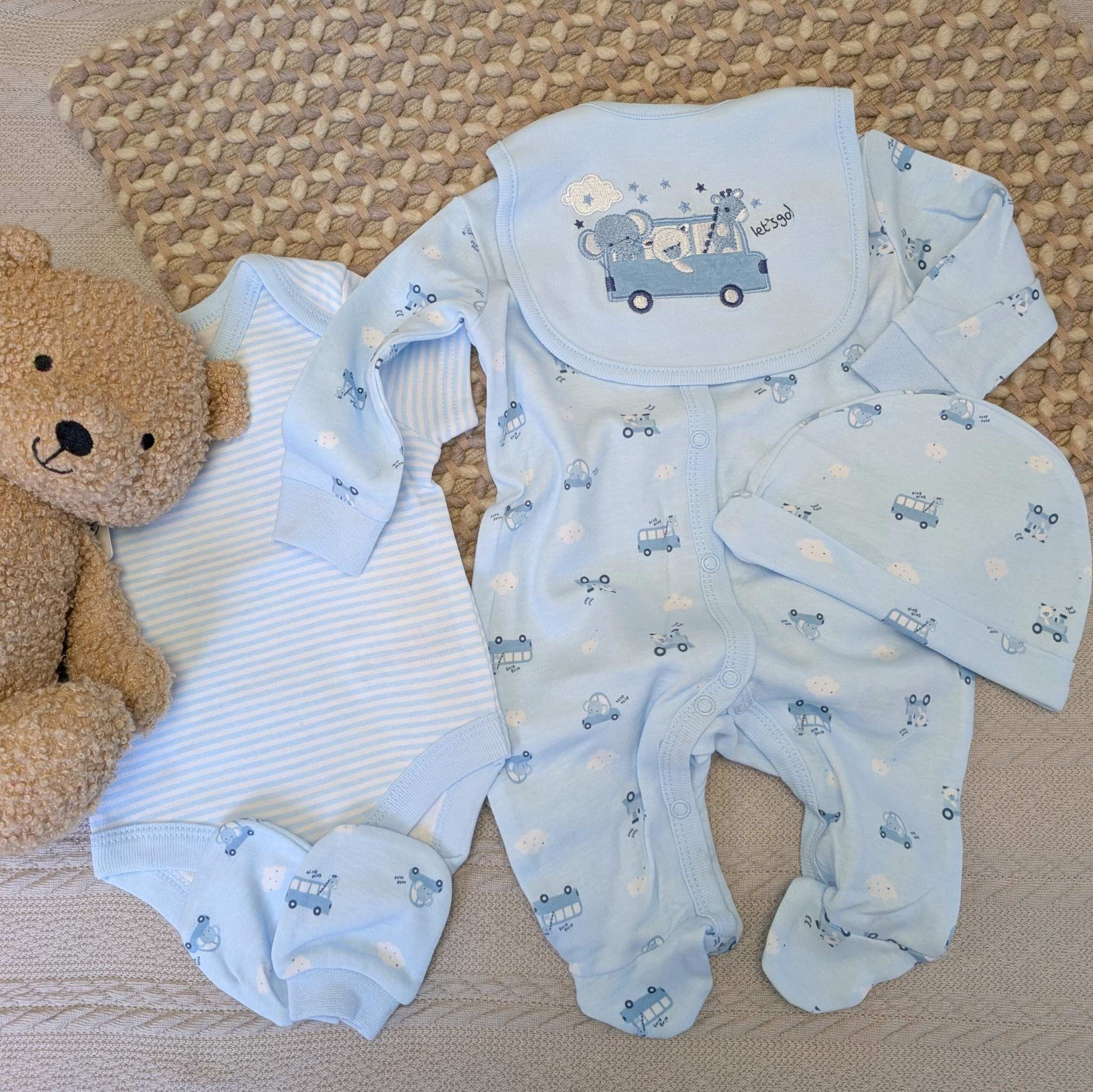 Blue animals baby clothing gift set with elephant and giraffe.