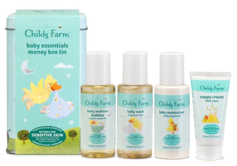 he product contains bath bubbles, wash, moisturiser and nappy cream all in a handy little tin. 