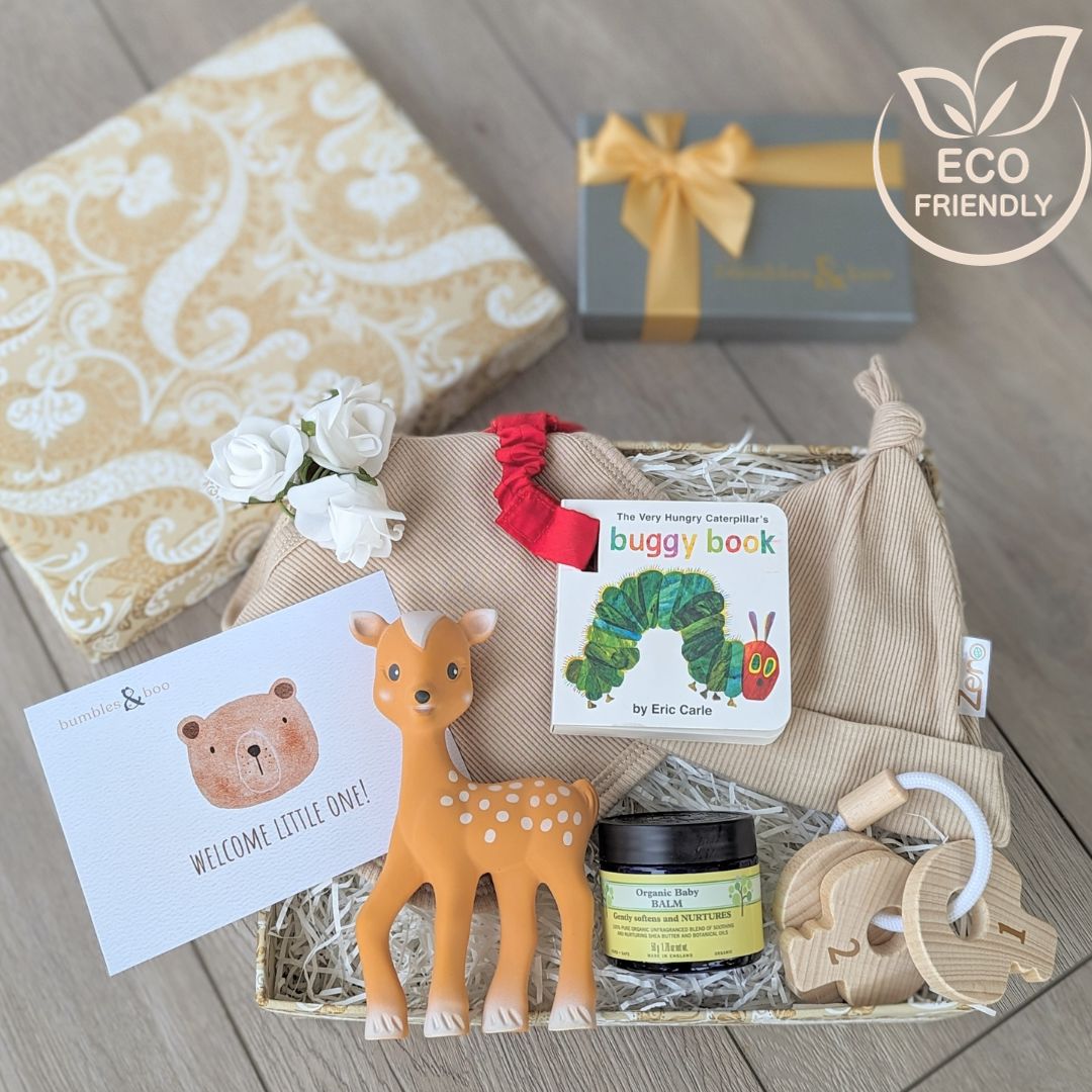 baby gifts box with fawn.