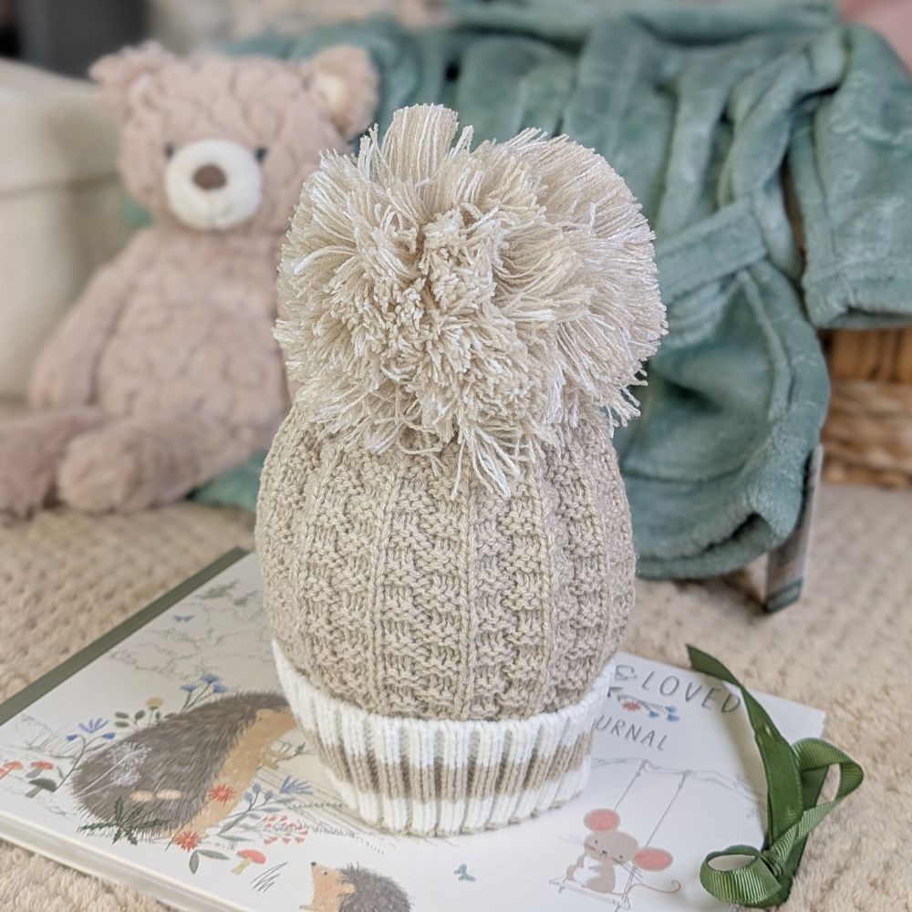 Biscuit colour knit baby pompom hat