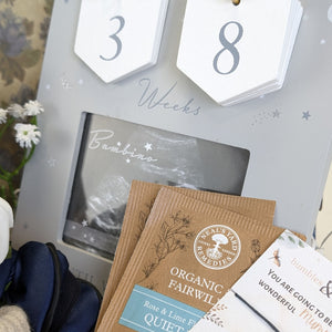 close up of a pregnancy countdown frame