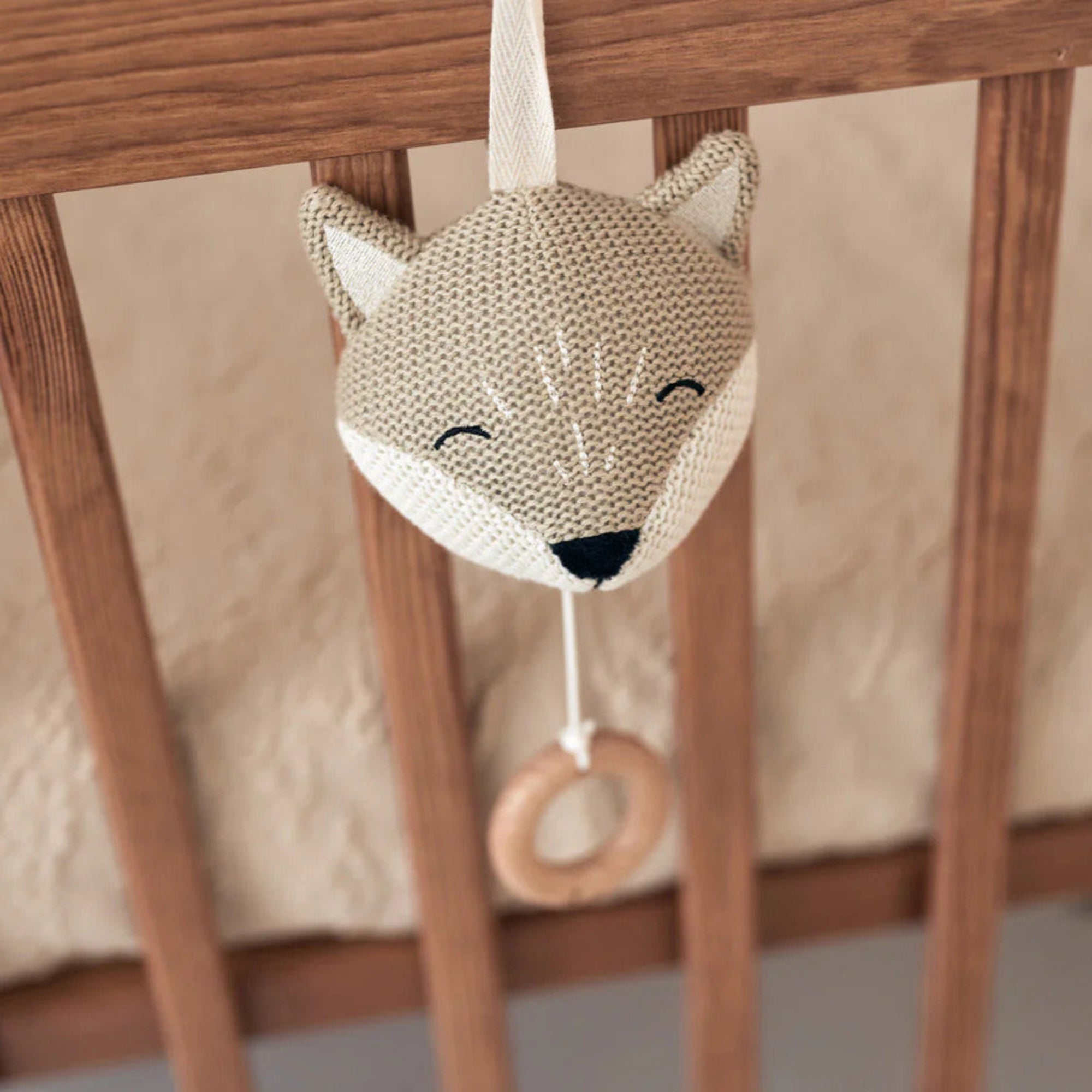 Attachable Musical Fox Plays “Sleep, Dear Child, Sleep” Pram Toy.