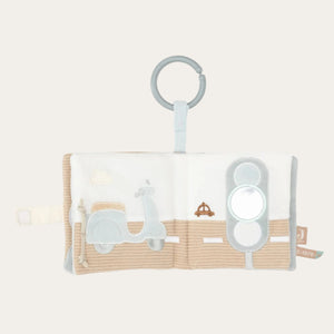 Crackling key and soft pages in On The Go baby book