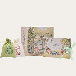 Disney baby photo album – included in Winnie the Pooh keepsake gift set