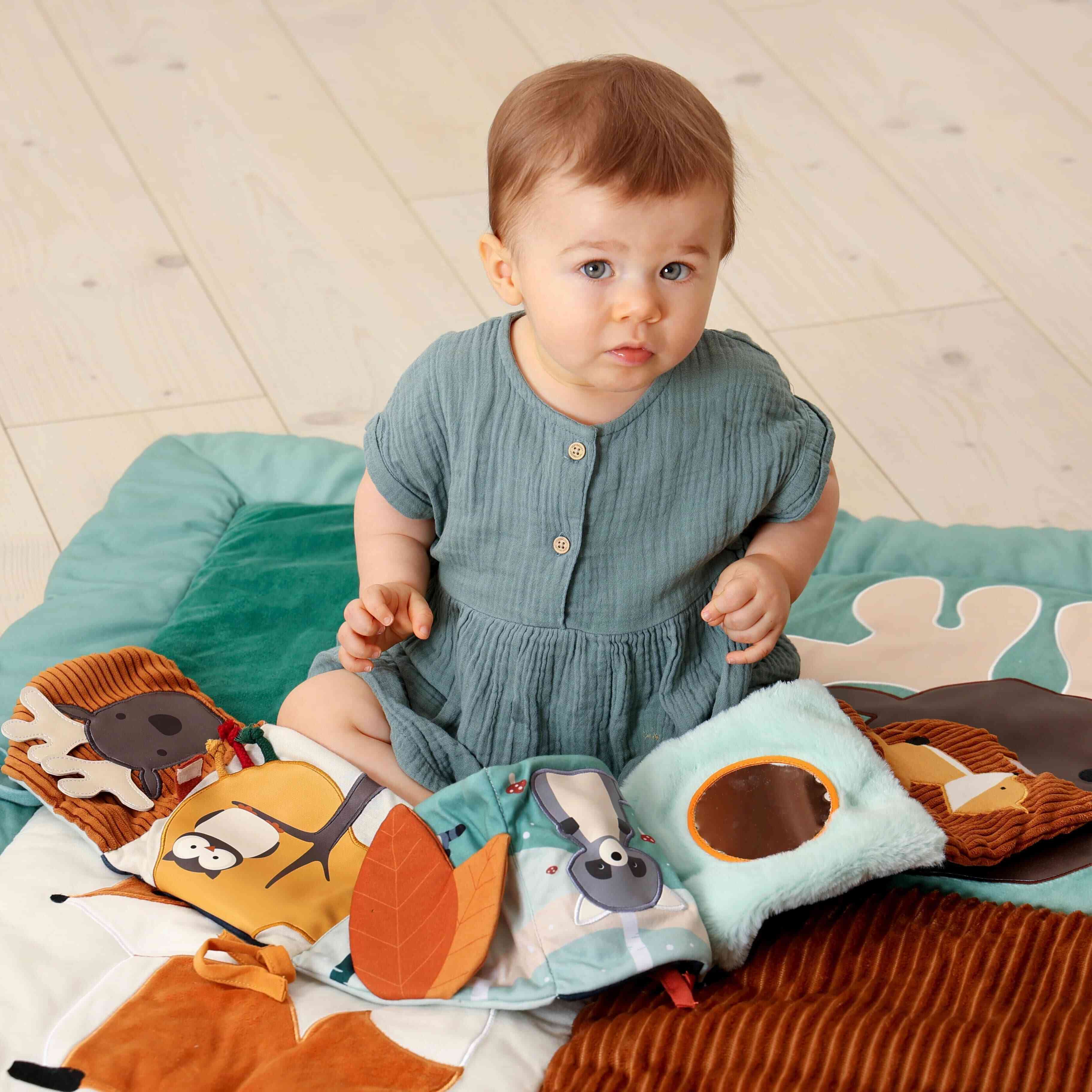 Soft 2 in 1 Sensory Unfoldable Activity Book - Forest
