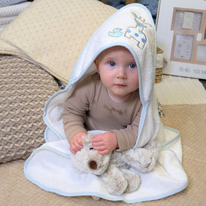 Blue giraffe hooded baby bath towel
