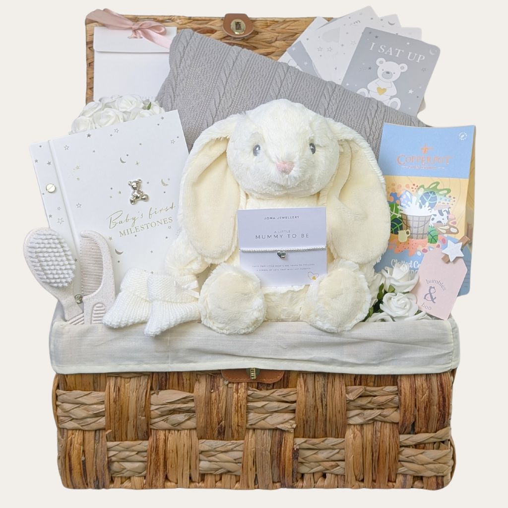 Luxury Gift Hamper for Mum to be to celebrate her pregnancy with jewellery and sweet treats. Cream and White.