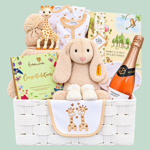 Luxury new mum gifts hamper basket with gifts for both baby and a new mum. Bumbles and Boo.
