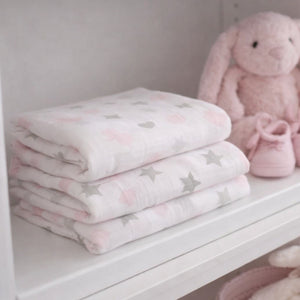 Star and heart baby muslin squares