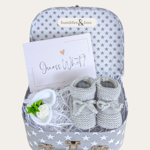 baby reveal gift, you are going to be an auntie. Bumbles and Boo.