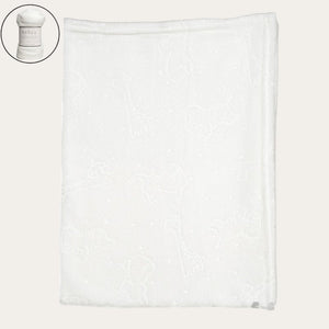 White Flannel Baby Wrap – Giraffes, Elephants, Zebras