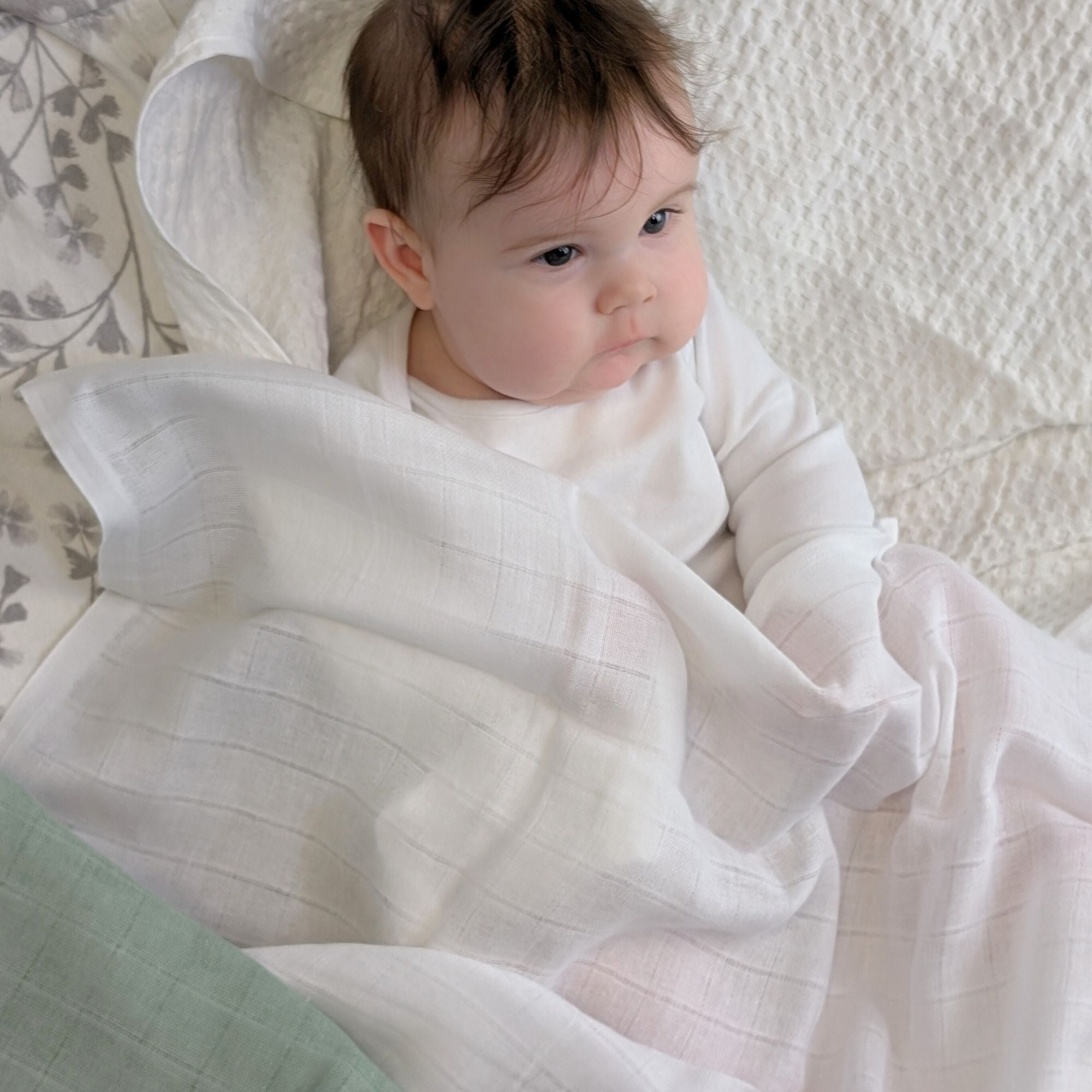 White Muslin Square 100% Cotton Bumbles Boo