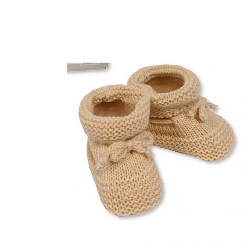 Soft booties with a tie bow in a taupe beige colour suitable for up to 3 months