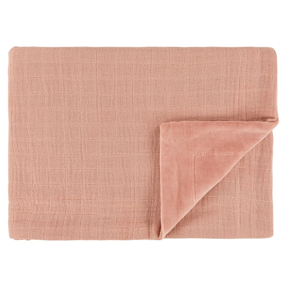 A coral coloured blanket
