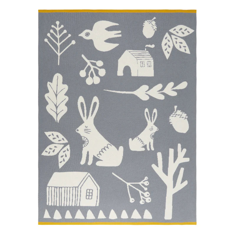 Wrap little ones up in our beautiful baby blanket. This gorgeous neutral design is decorated with forest imagery, making it a perfect  new baby gift
