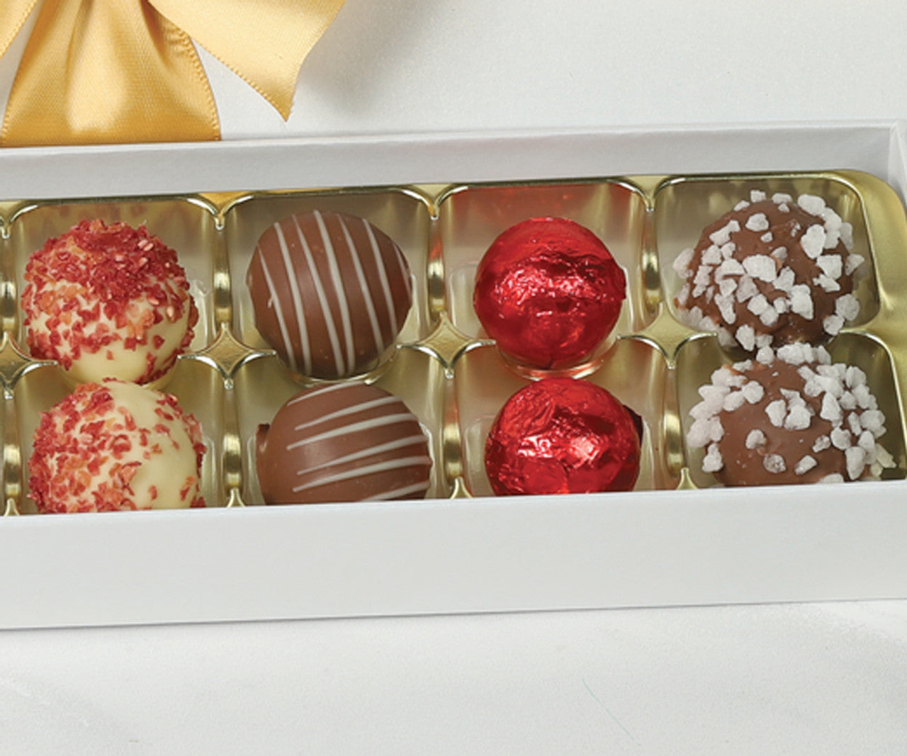 Handcrafted Chocolate Truffle Selection – 16 Piece Box
