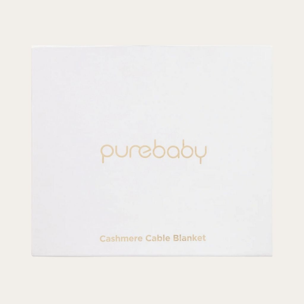 Cashmere Cable Blanket presentation gift box - packaging.