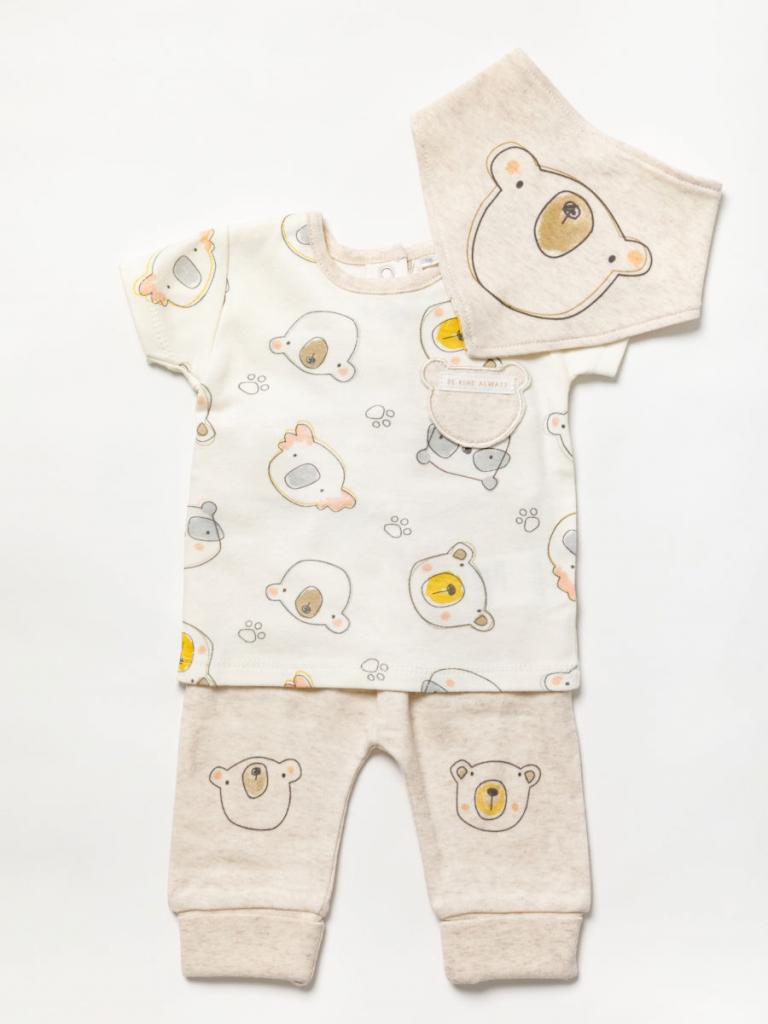 new baby clothing outfit gift set with bear design.