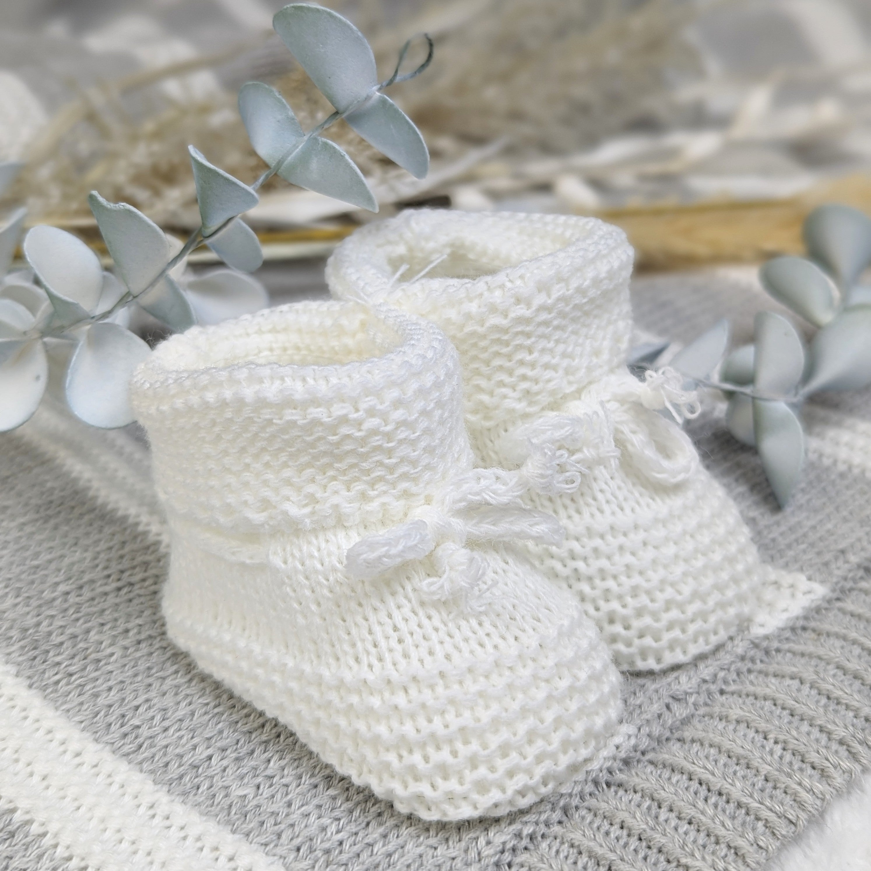 Knitted Tie-Up Baby Booties - White (0-6 Months)