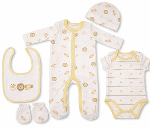 unisex baby clothes set with lion giraffe and elephant print in white and soft yellow