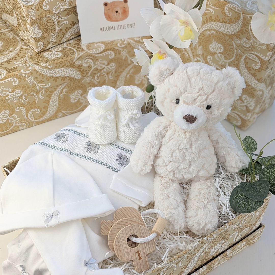 new baby gift box with elephant theme