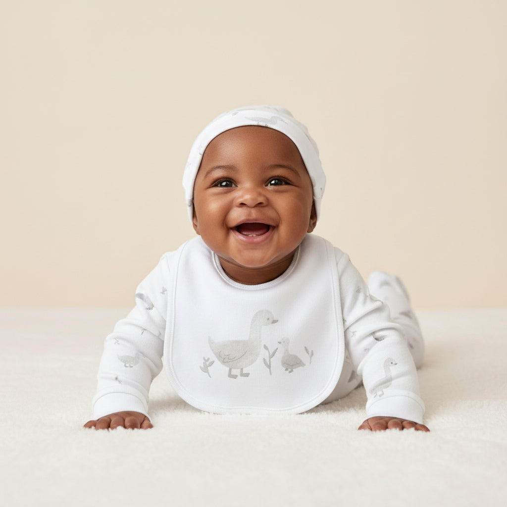 Unisex Baby Clothing Set in White 'Ducks' Unisex Baby Clothes.