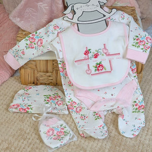 baby girl clothing gift set with roses and heart in pink.