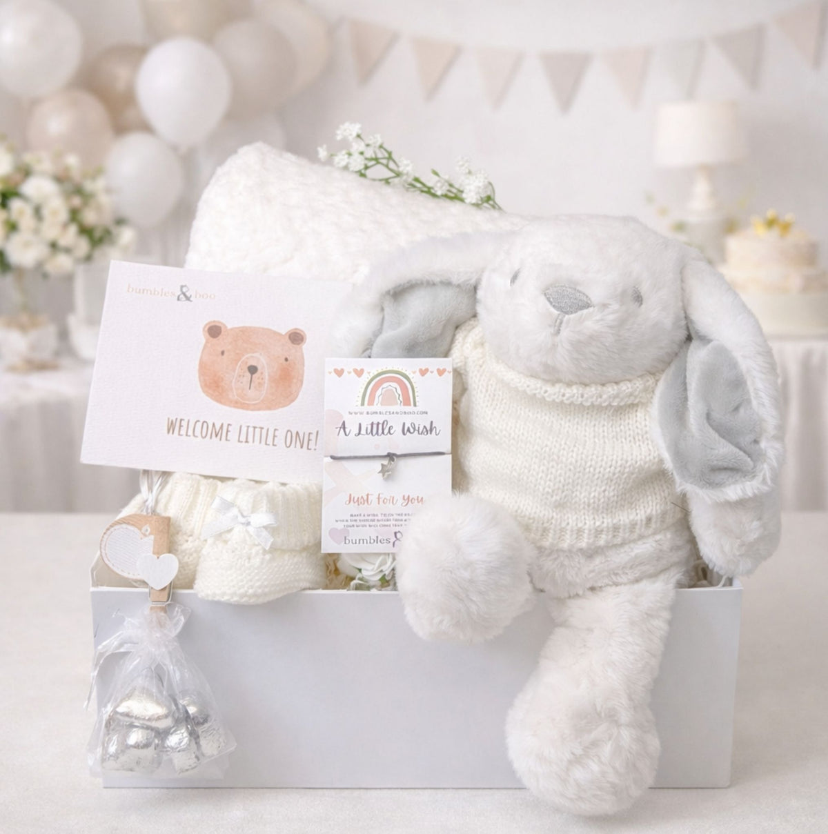 Snuggly Snowdrop Hamper - Baby Shower Gifts - Bumbles & Boo