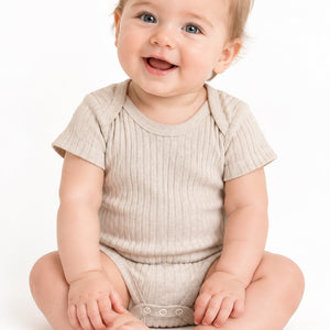 Biscuit beige ribbed baby bodysuit 0-3 months with short sleeves