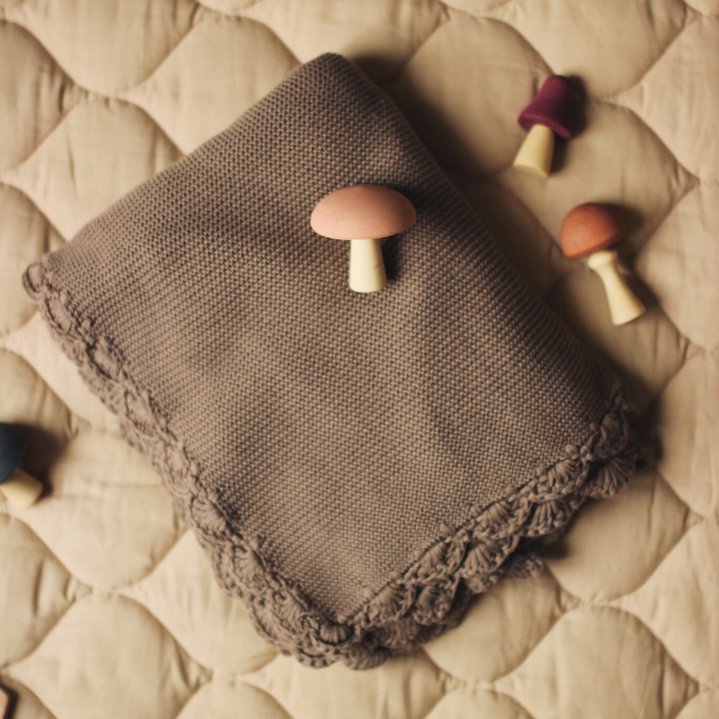 Organic Knit Cotton Scallop Blanket 'Biscuit' Baby Blanket