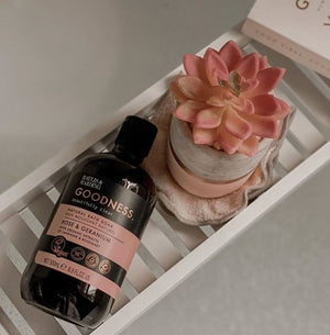 Goodness Rose & Geranium Bath Soak – 500ml bottle