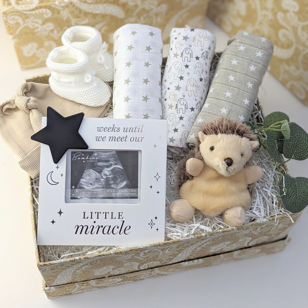 mum to be gift box with scan frame and muslins