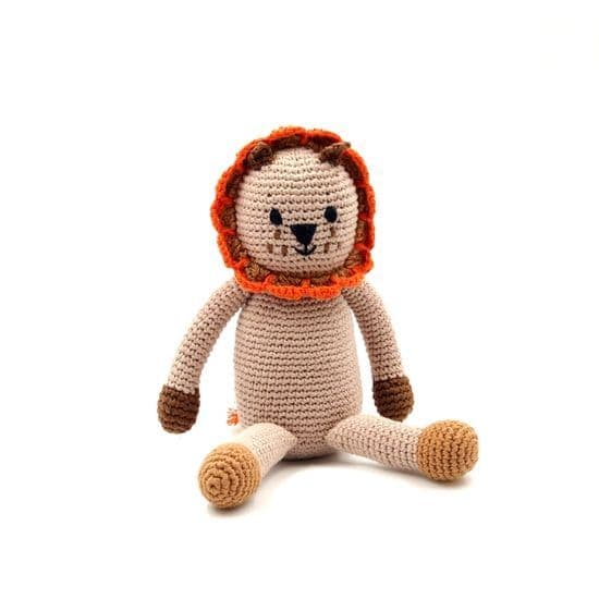 Crochet lion toy