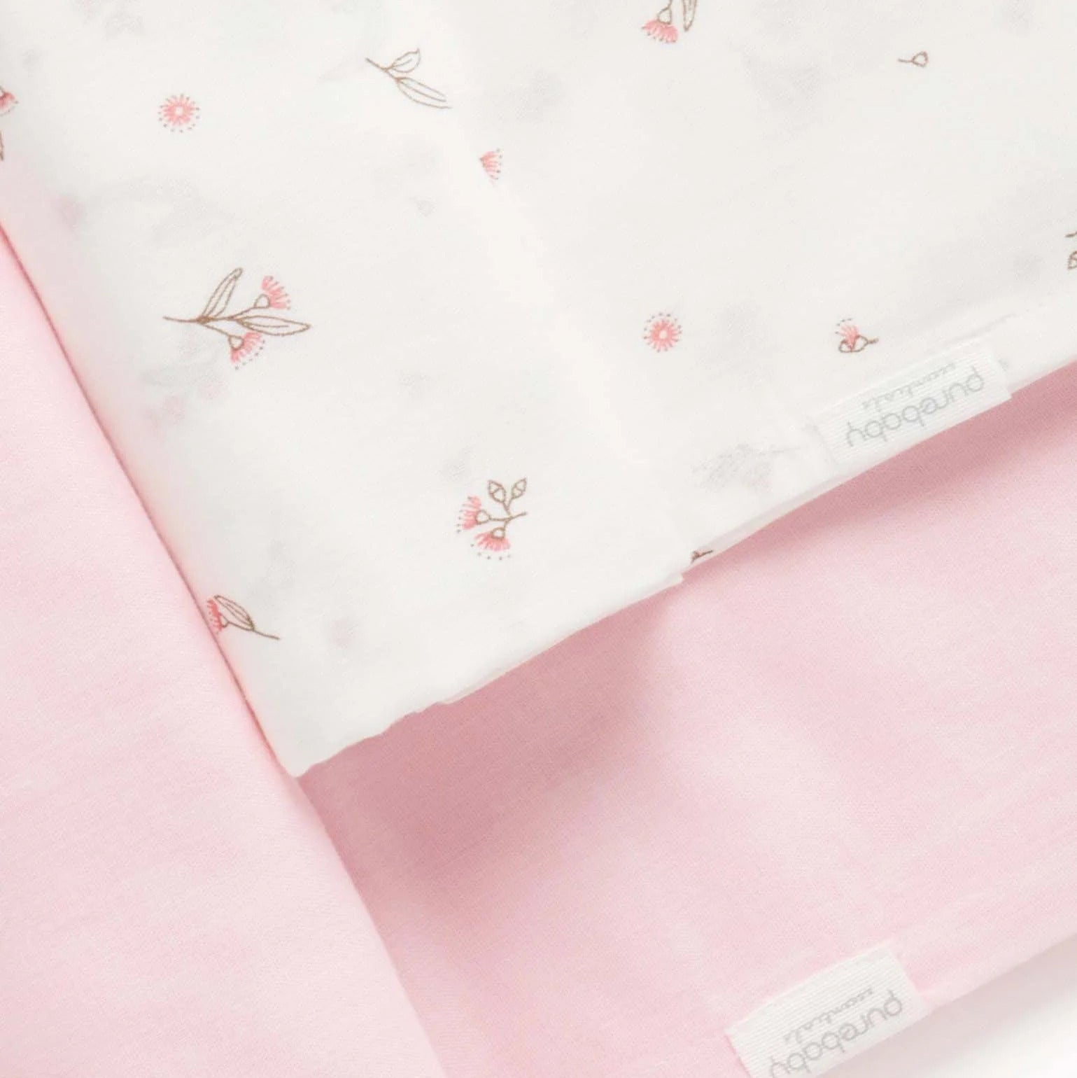 Baby girl muslin swafddle set in pale pink and white floral
