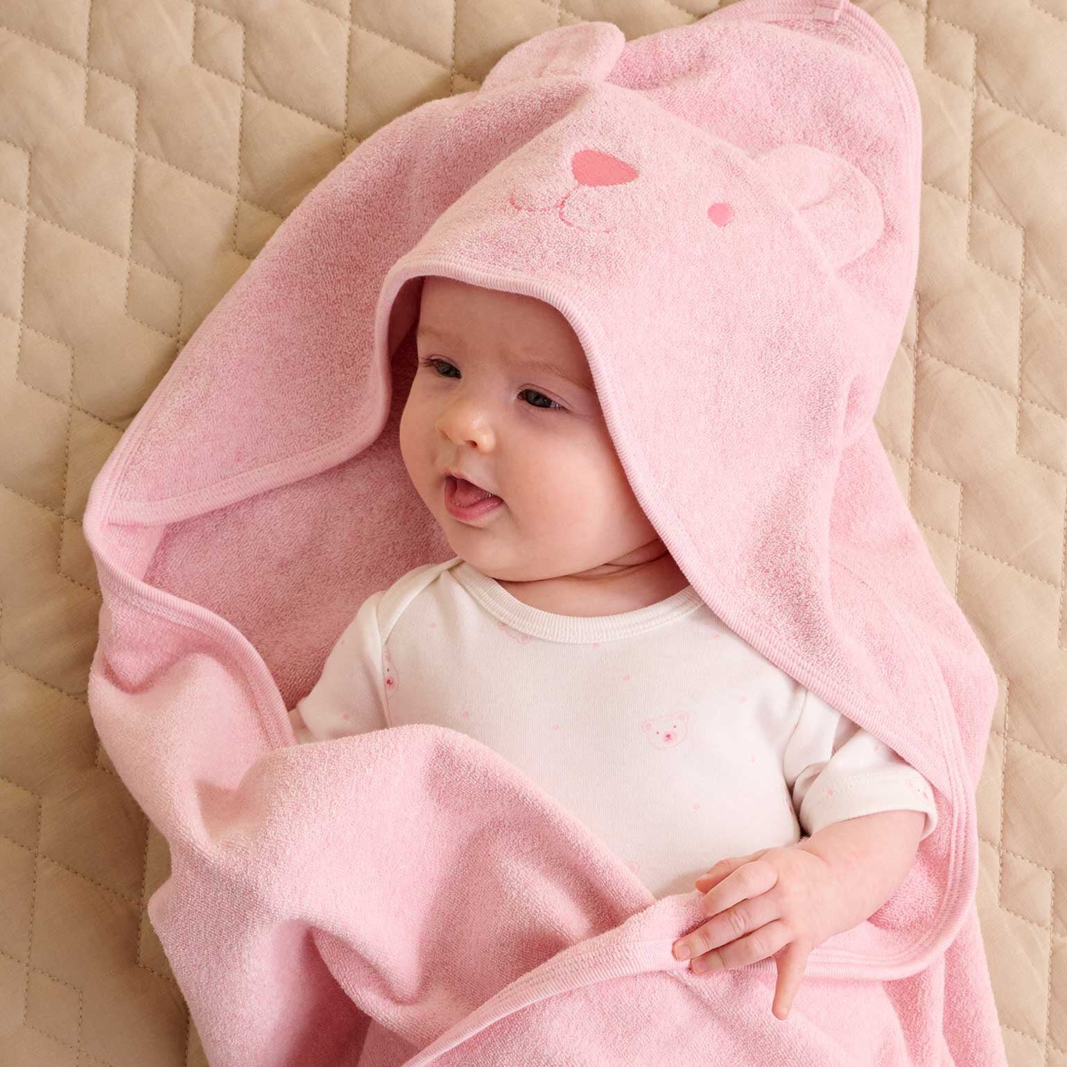 Pink organic hooded towel with bear face embroidery and 3D ears