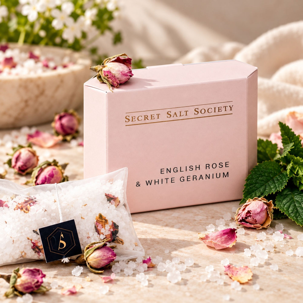 English Rose & White Geranium Mineral Bath Infusion (50g) Mum Bath & Body.