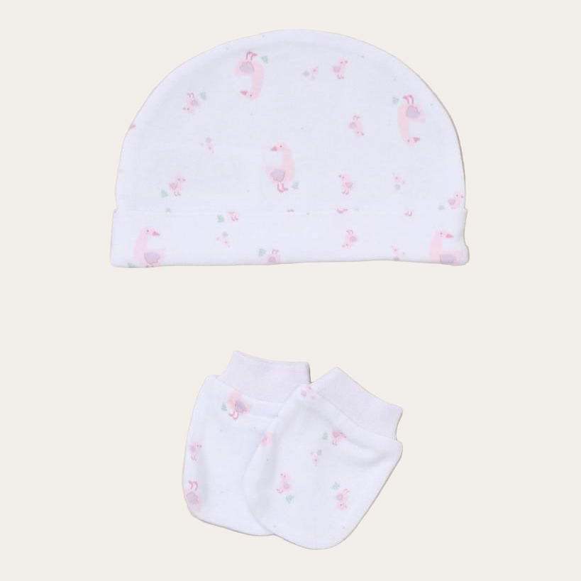 Baby Girl Clothing Set with Bib, Hat and Mittens – Goose Theme