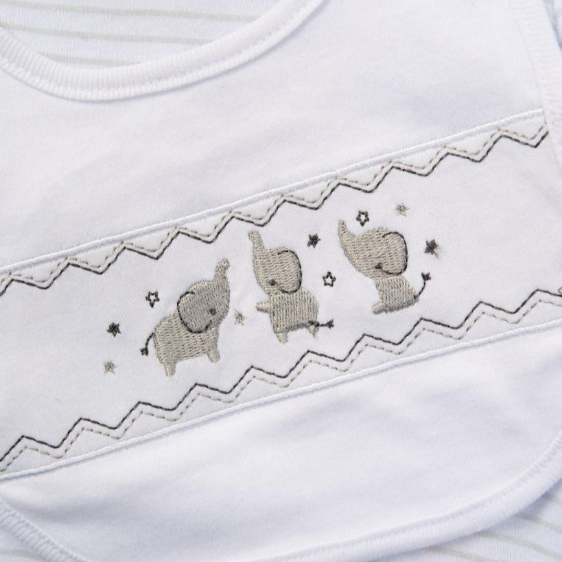 White Elephant 5 Piece Baby Clothing Set – Newborn Gift