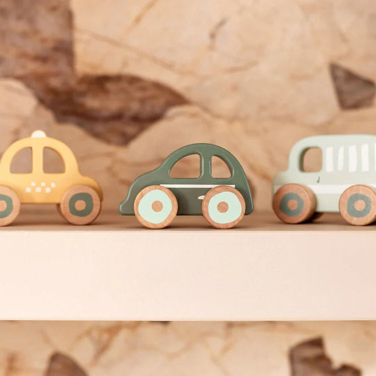 Set of 3 eco-friendly wooden cars for baby