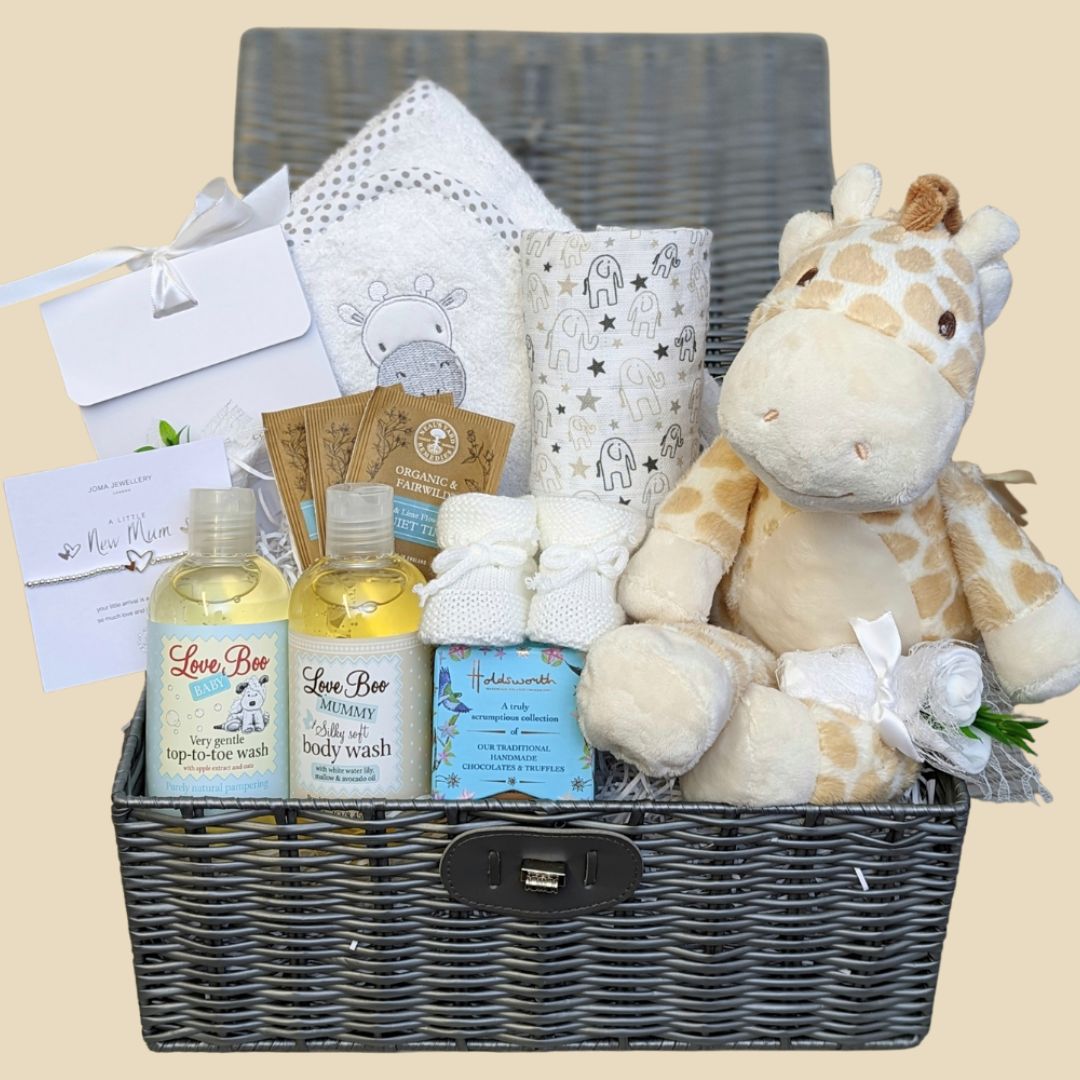 New mum gifts hamper with new mum bracelet, large giraffe soft toy, baby bath towel and Love Boo organic baby wash.