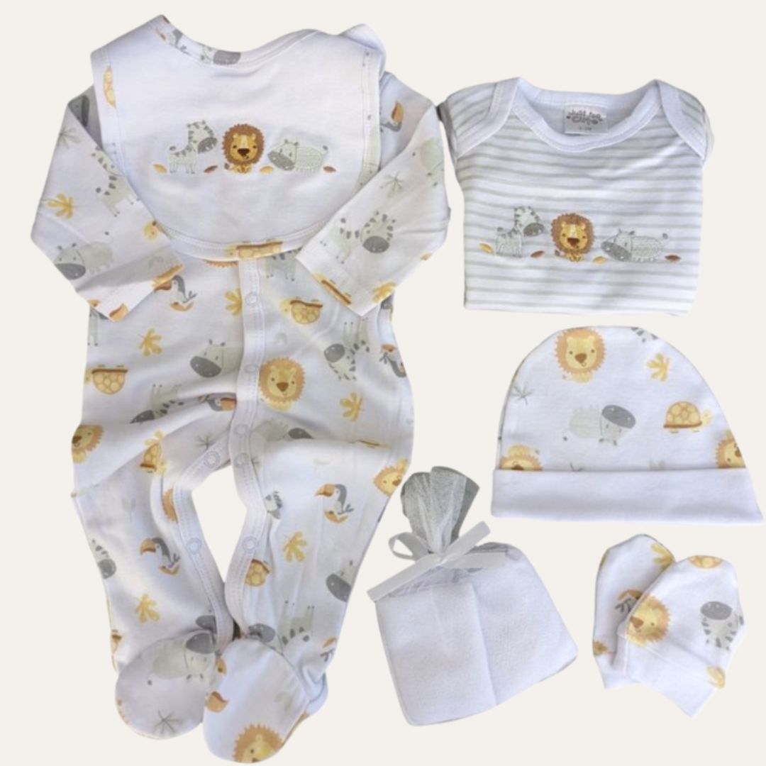 Baby clothing set with lion, hippo and giraffe.