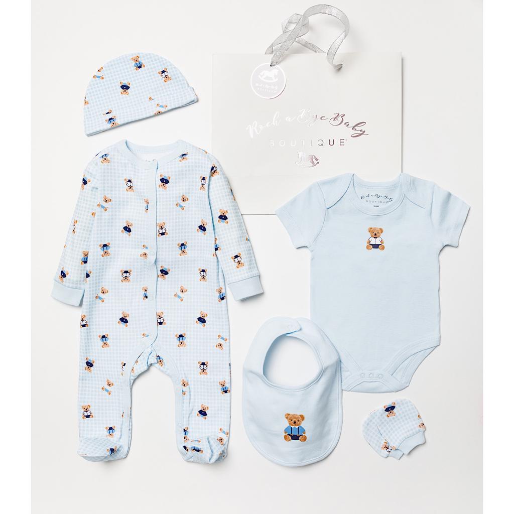 This gift set makes the perfect newborn baby gift for a new family. The light blue teddy bear print bodysuit, sleepsuit and beanie hat are sure to be loved by parents and baby alike.
