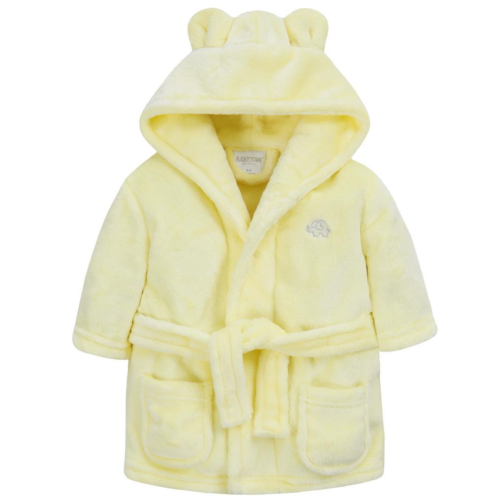 Personalised yellow baby dressing gown. This bathrobe has ears on the hood, pockets and a belt.